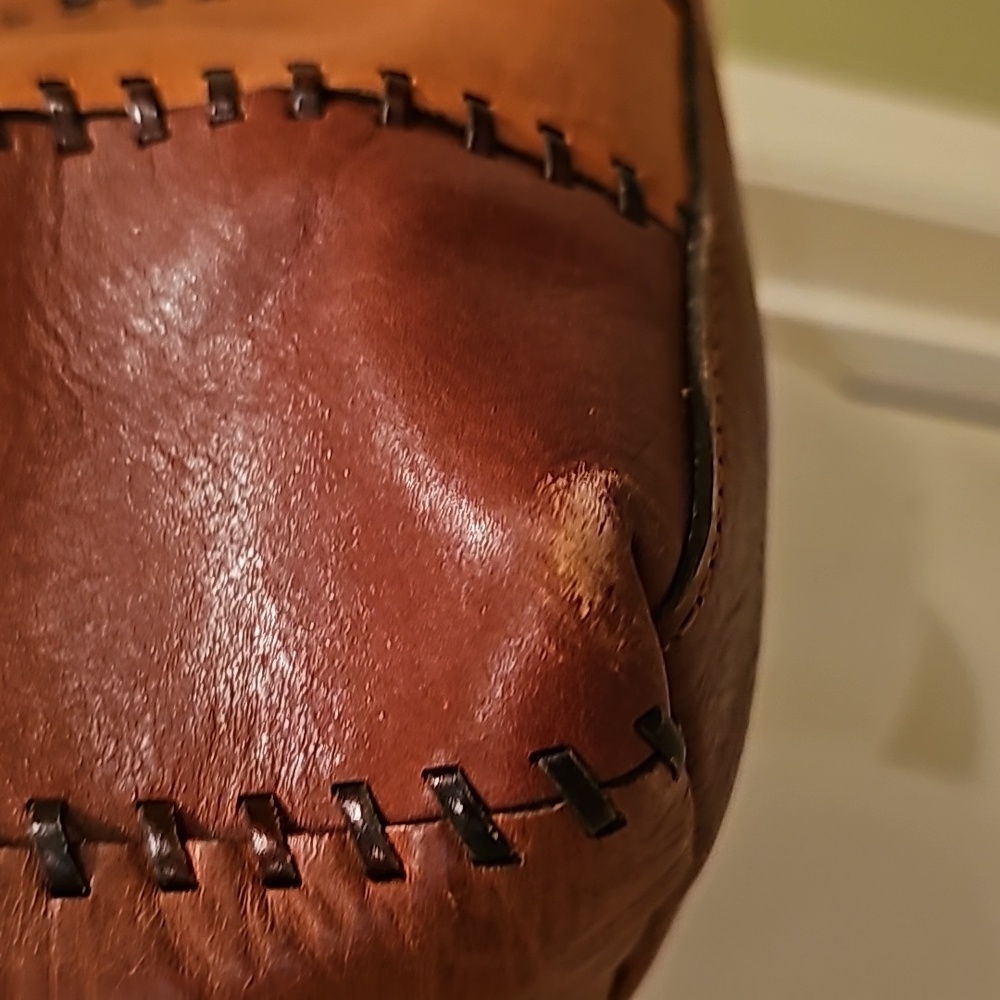 Patricia Nash leather purse - Picture 6 of 13